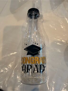 🎓 Congrats Grad Gift Bottle – Perfect for Cash 🎓
